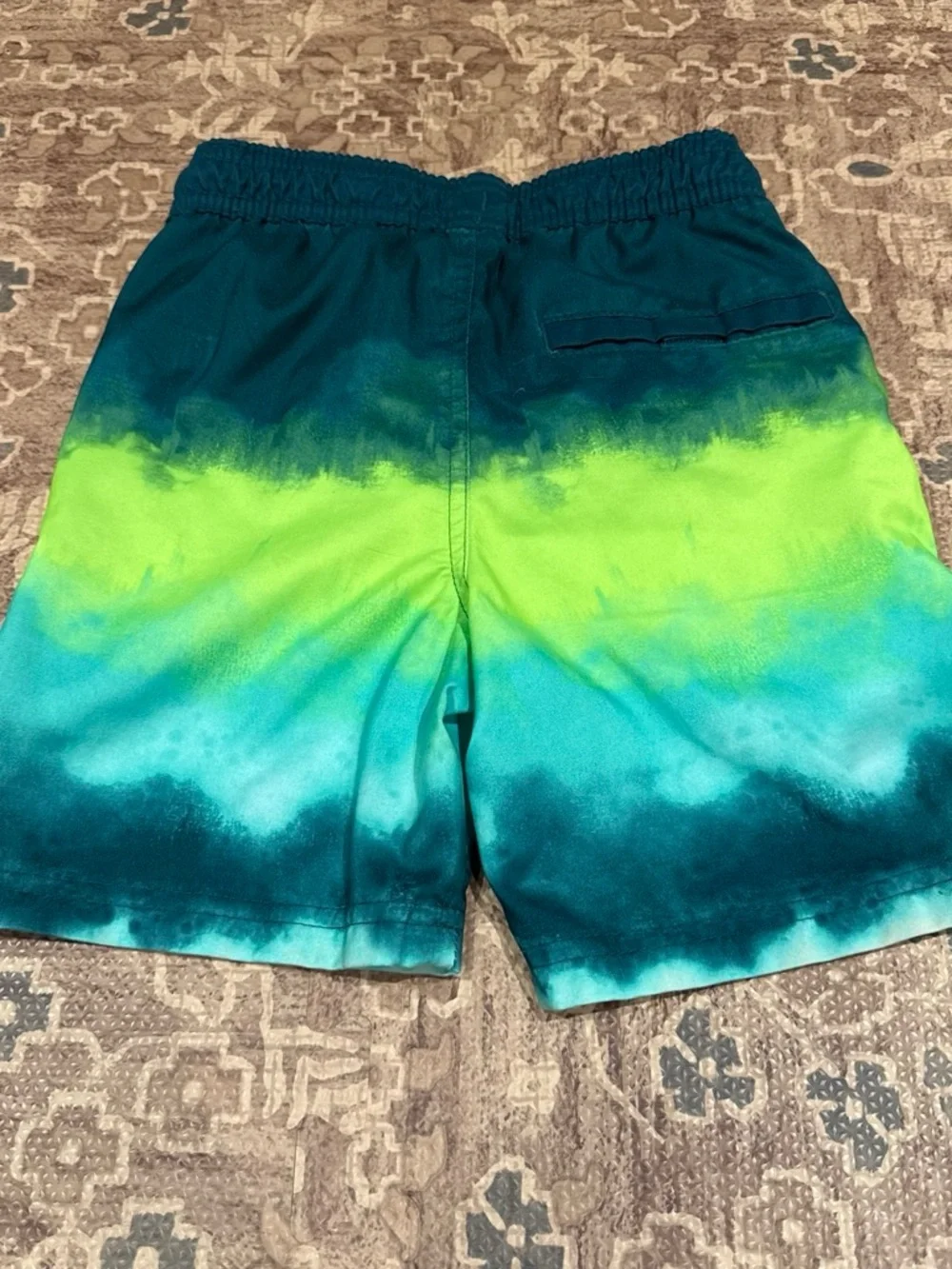 Cat & Jack Green & Lime Gradient Boys Swim Shorts Size 4/5